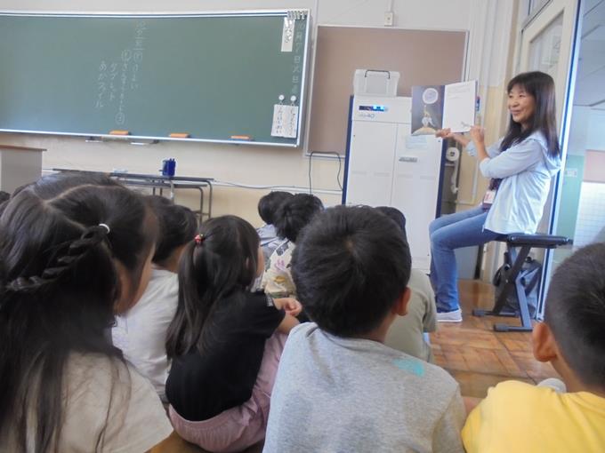 朝の読み聞かせ