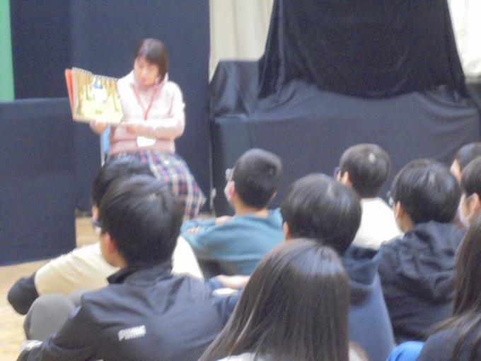 おはなしジャングルの読み聞かせ①