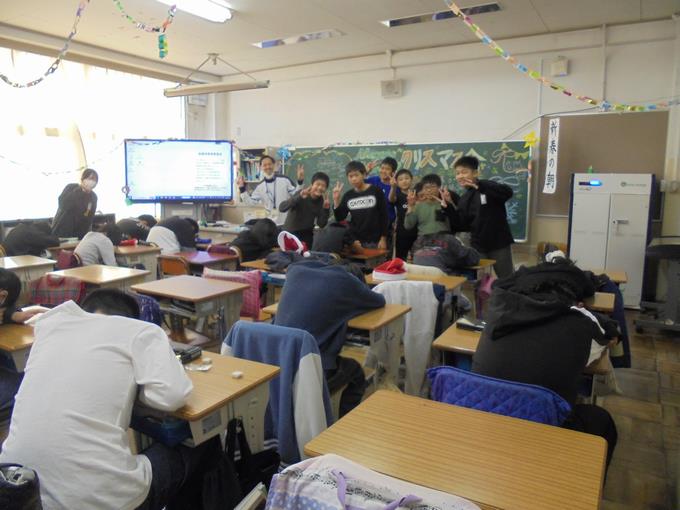 6年クリスマス会の様子