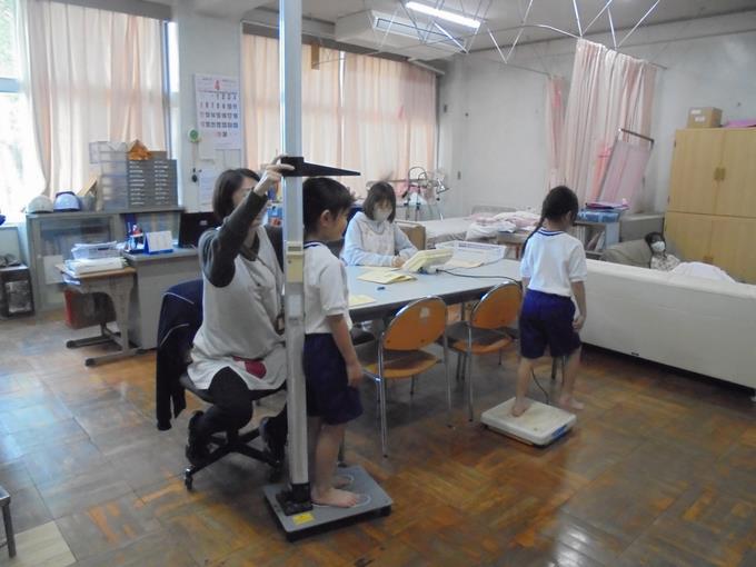 身体測定の様子