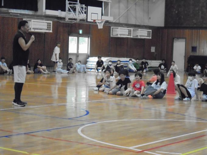 一宮宿泊学習ダンスの練習①