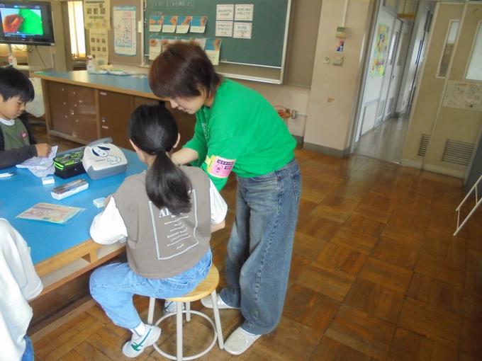 5年家庭科「お裁縫の先生」