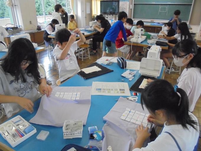 5年家庭科「ミシンを使って」
