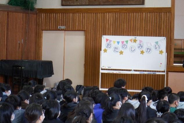 読み聞かせの様子②
