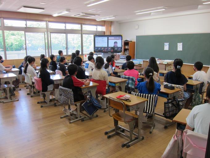 朝会の様子(2)