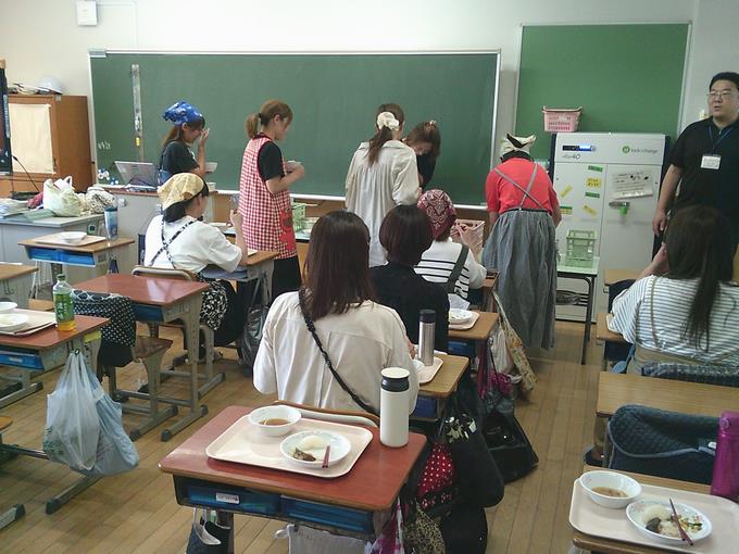 おかわりの様子