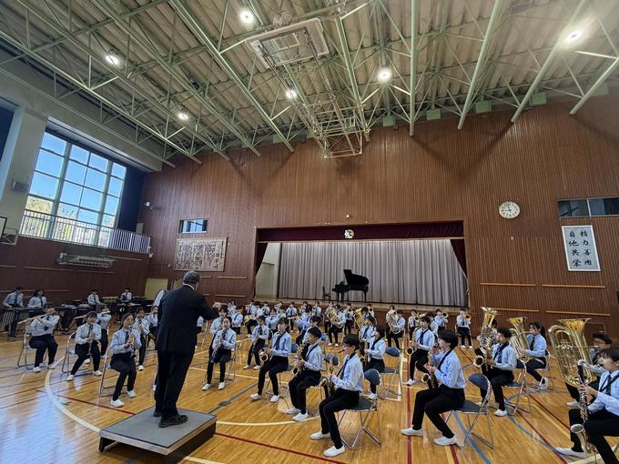 本番の会場でリハーサルです！