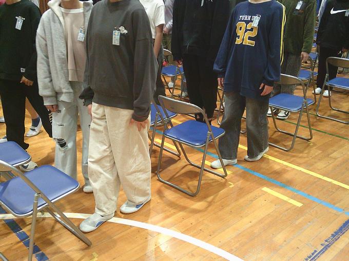 「回れ右」の練習