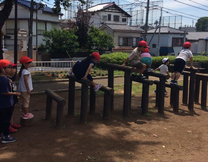 順番にならんで