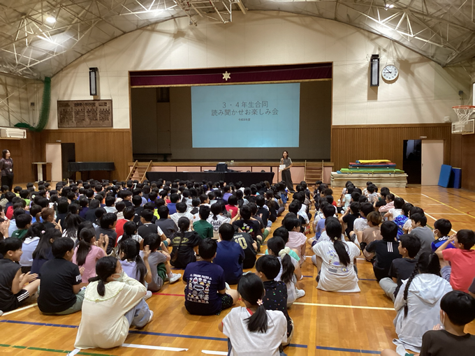 読み聞かせスタート