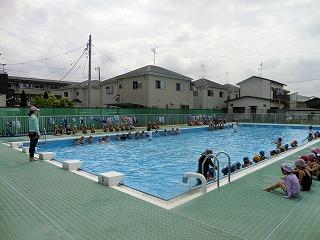 0106251年プール02