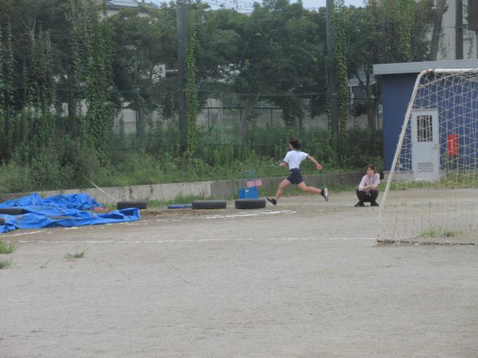 陸上部