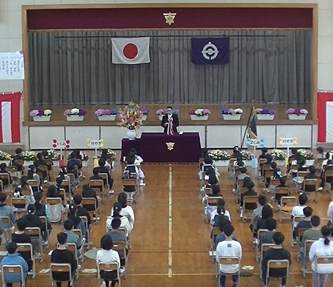 式の様子