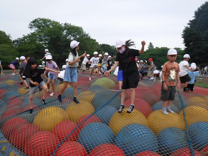 アンデルセン公園で遊びました