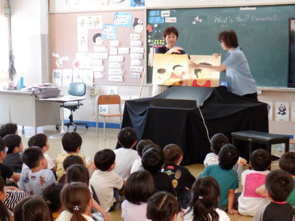 大きな絵本も