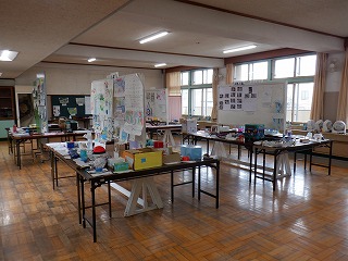 中には作品がいっぱい