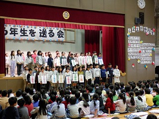 3年生は詩をプレゼント