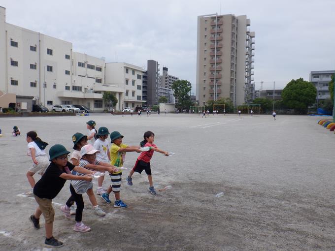 遠くに飛べ!