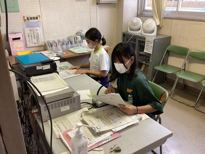 お昼の放送