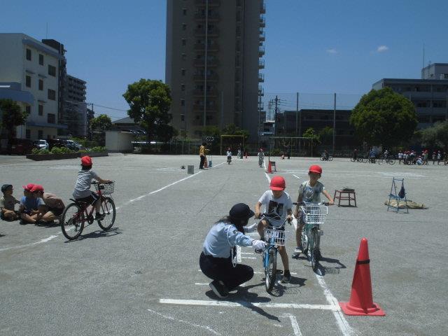 準備の足