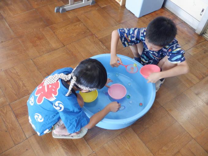 スーパーボールすくい