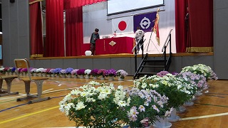 式場も華やかに。あとは一年生を待つばかりとなりました。