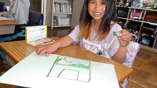 クレヨンだから一発勝負!思い切って描いていますね