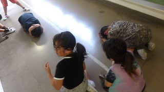 教室にいない子供たちも、その場で身を守る行動をとることができました