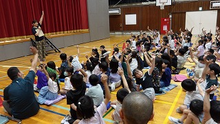 笑いいっぱいの60分間でした。人を笑顔にさせる素晴らしさを感じました