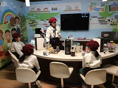 カフェ店員体験