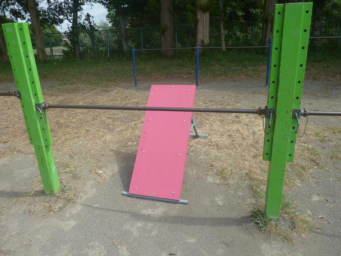 逆上がりの補助具