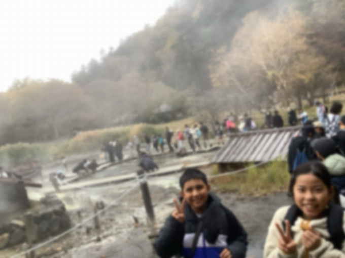 源泉近くは硫黄の匂いが･･･