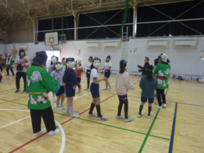 身振り手振りを教わりました