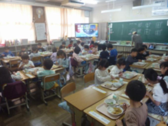 給食おいしい！！