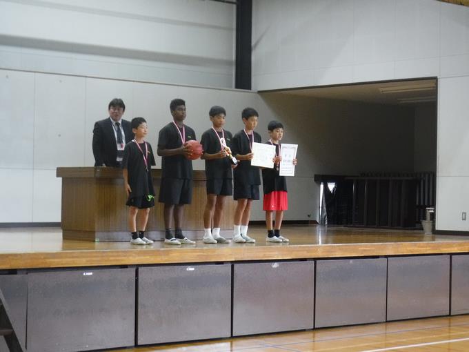 県大会出場した男子MBCの表彰も行いました。