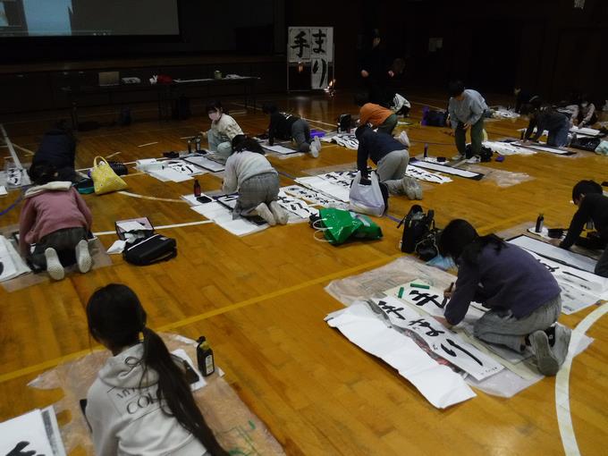 長い紙に書くのはドキドキします