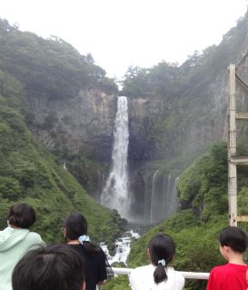 華厳の滝