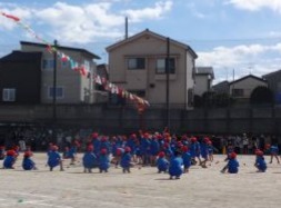 たか～い玉入れ！