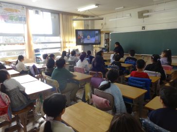 全校集会・児童会引き継ぎ式