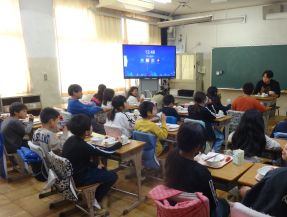 給食が始まりました