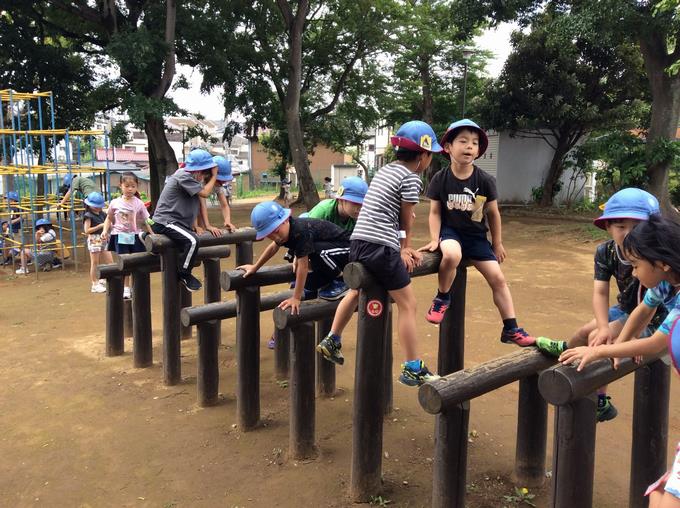 1年生学区探検 公園での様子2