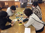 グループ活動の様子 1