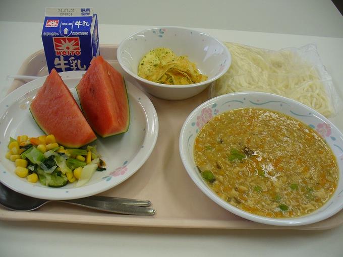 今日の給食