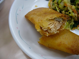 鮭とチーズの包み揚げ