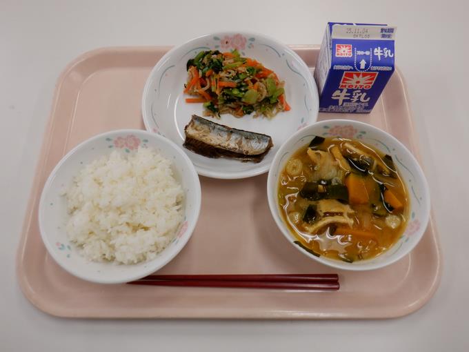 ご飯がすすむ「秋刀魚の甘露煮」