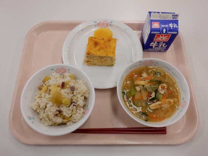 船橋産キャベツのみそ汁