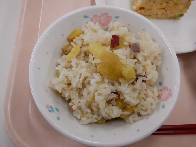 さつまいもとくりのご飯