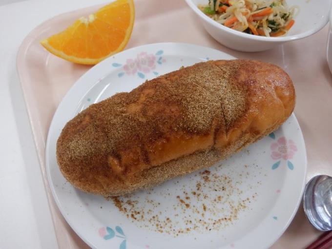 キャラメル揚げパン