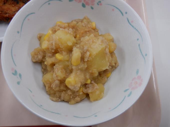 みそバター肉じゃが