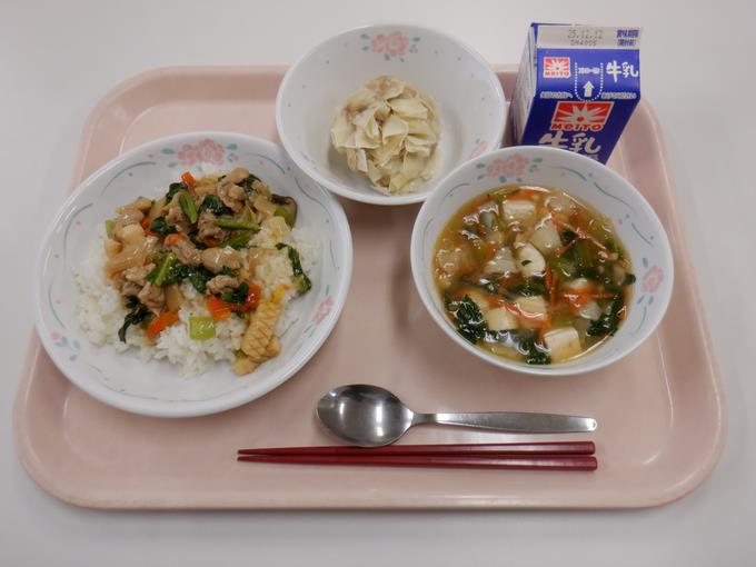 今日は「中華メニュー」